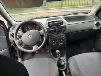 Fiat Punto - 5
