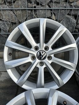 ✅ 5x112 r17 Helsinki Passat b8 - 5