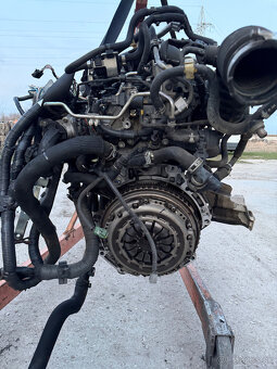 -----RENAULT NISSAN DACIA 1.2 TCe---- - 5