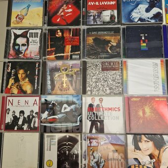 CD-čka...ERIC CLAPTON,CHRIS REA,NAZARETH,SANTANA,RAINBOW... - 5
