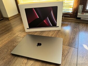 Macbook Pro 16 M2 pro 512 gb 15 cyklov - 5
