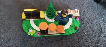 Lego City policajné auto 60369 - 5