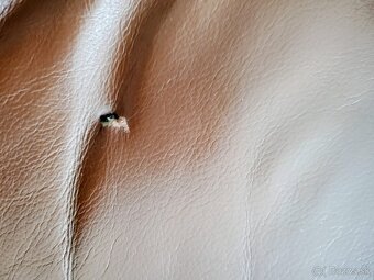 Rustikálna kožená sedačka - 5