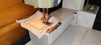 Predám šijací stroj Veritas Famula 4890 electronic+prísluš. - 5