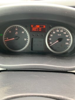 OPEL VIVARO - 5