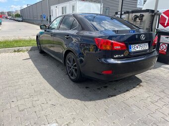 Predam Lexus IS220d auto NEPOJAZDNE - 5