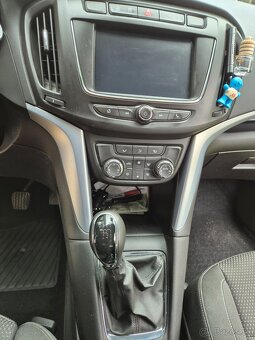 Zafira Tourer - 5