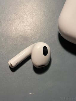 Apple AirPods 3 - 5