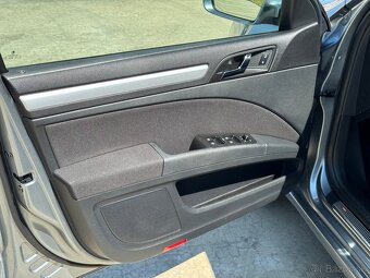 Škoda Superb II 2.0 TDI Manual, 2011 - 5