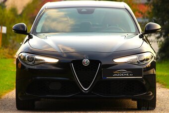 Alfa Romeo Giulia 2.0 Turbo 280 Veloce AT AWD - 5