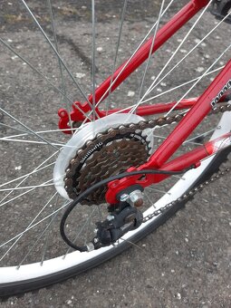 Predám dievčenský bicykel veľkosť kolies 24 - 5