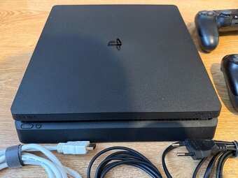 Playstation 4 Slim 1TB - 5
