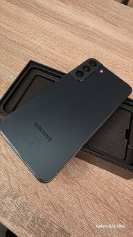Samsung galaxy S22+ - 5