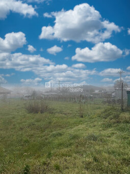 Rozľahlý stavebný pozemok v meste Štúrovo, Nové Zámky - 5