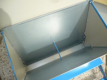 Krmítko pre sliepky - 5