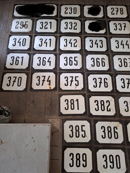 Smaltované čísla - 5