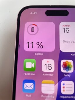 Krásny Iphone 15 White 128GB - 5