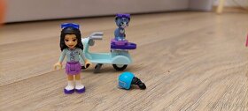 LEGO® Friends 41332 Emma a jej umelecký stojan
- 5