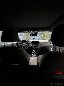 KIA Proceed 1,5 TGDI - 5