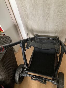 Darujem vaničku a športovú časť ku kočíku Hartan racer GT - 5