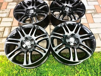 Škoda,Superb,Octavia RS,Volkswagen,Seat 5x112 r18 - 5