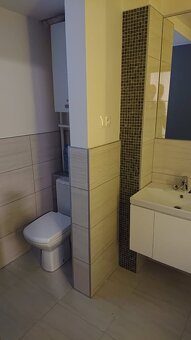 2 izbovy byt Nove Zámky námestie - 5