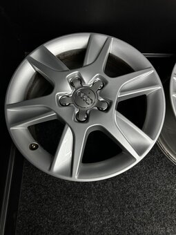 Alu Audi 5x112 16” 8P0601025AN - 5