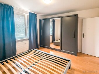 Väčší 3-izbový byt s loggiou s panoramatickým výhľadom - 5