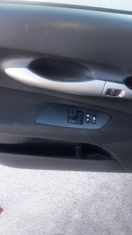 Toyota Auris 1.33 , r.v.2009, Terra Cool,vyhodne - 5