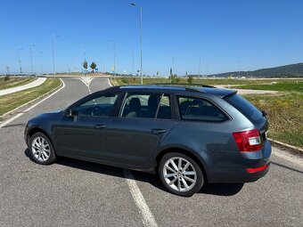 Škoda octavia combi 2.0 TDI 110kw M6 - 5