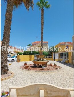 Prostorný řadový dům 3+kk – Orihuela Costa, Cabo Roig (Španě - 5