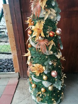 Luxus Stromček +osvetlenie Cena 55.€uro Top.. - 5