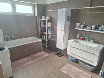 Predaj, rodinný dom v Nových Zámkoch - 5