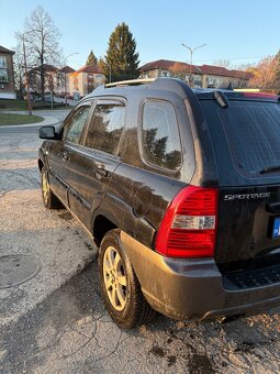 Predám KIA Sportage 2.0 85kW 4x4 - 5