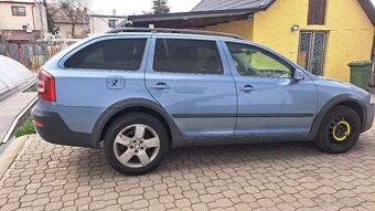 Škoda Octavia scout 4x4 - 5
