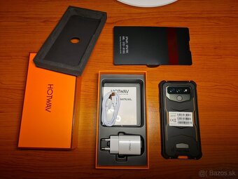 Predám odolný telefón 5,45″ 4G Lte 10600mAh batéria - 5