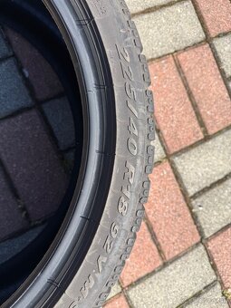 Pirelli SOTTOZERO WINTER 240 225/40 R18 - 3 pneumatiky - 5