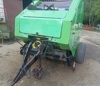 Balikovač lis Deutz-Fahr GP 2.50 - 5