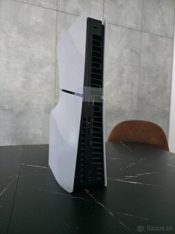 Playstation 5 Slim + 2x bezdrôtový ovládač DualSense - 5