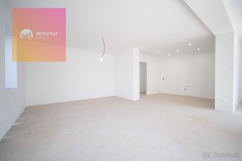 Na predaj rodinný dom po kompletnej rekonštrukcii v Dolnej S - 5