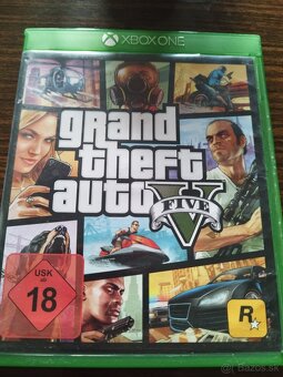 Predám Xbox one S 500gb - 5