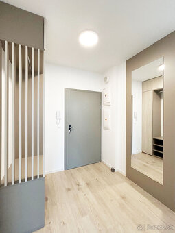 Na prenájom 2-izbový byt s balkónom a parkingom – FUNGL NOVÝ - 5