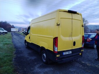 Prodám Iveco Daily 2,3D 35S13 93kW L2H2 - 5