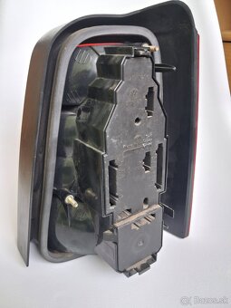 Golf 3 variant zadné ľavé svetlo Hella - 5