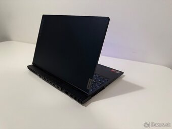 Herní notebook Legion s 2K displejom - 5