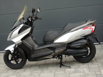 KYMCO DOWNTOWN 125 MODEL 2010 - 5