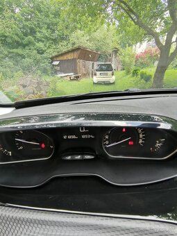 Peugeot 2008, rv. 8/2019 - 5