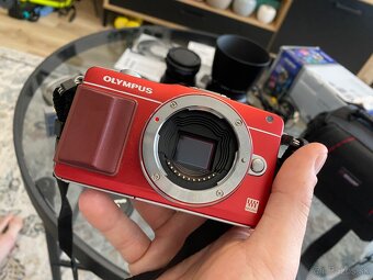 Olympus Pen EPM2+objektívy M.zuiko - 5