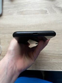 Iphone XR 64 Gb - znižená cena - 5