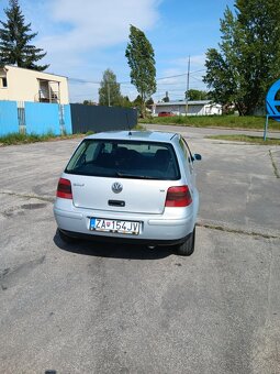 Volkswagen Golf IV - 5